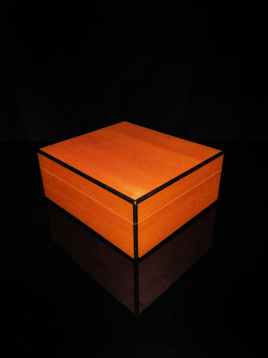 Elie Bleu Mahogany  Humidor 50 count