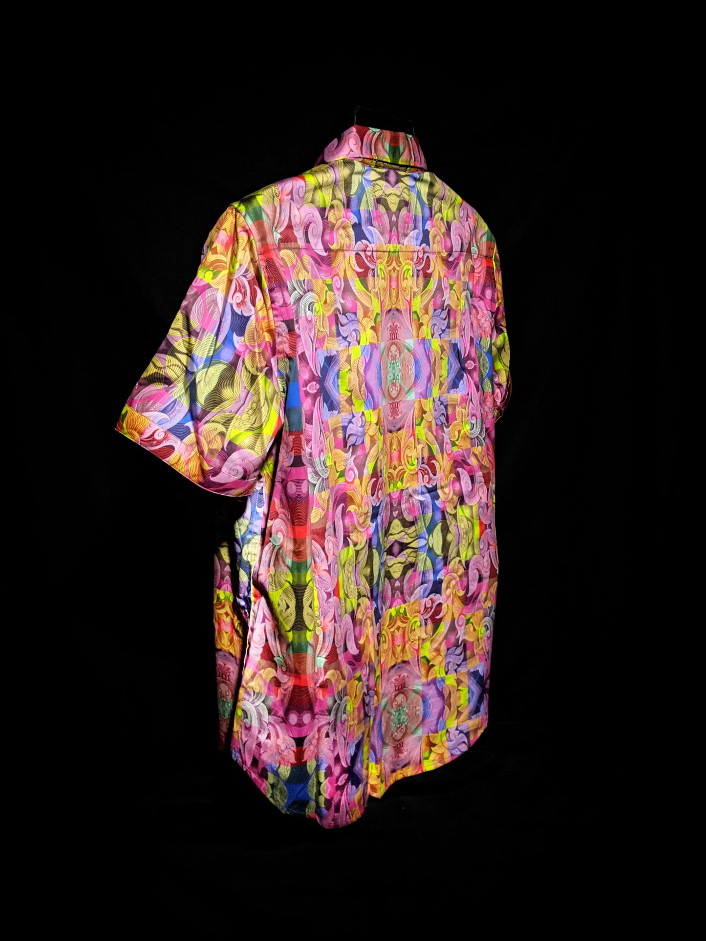 Robert Graham Riceboro Colorful Short Sleeve Shirt Size Medium