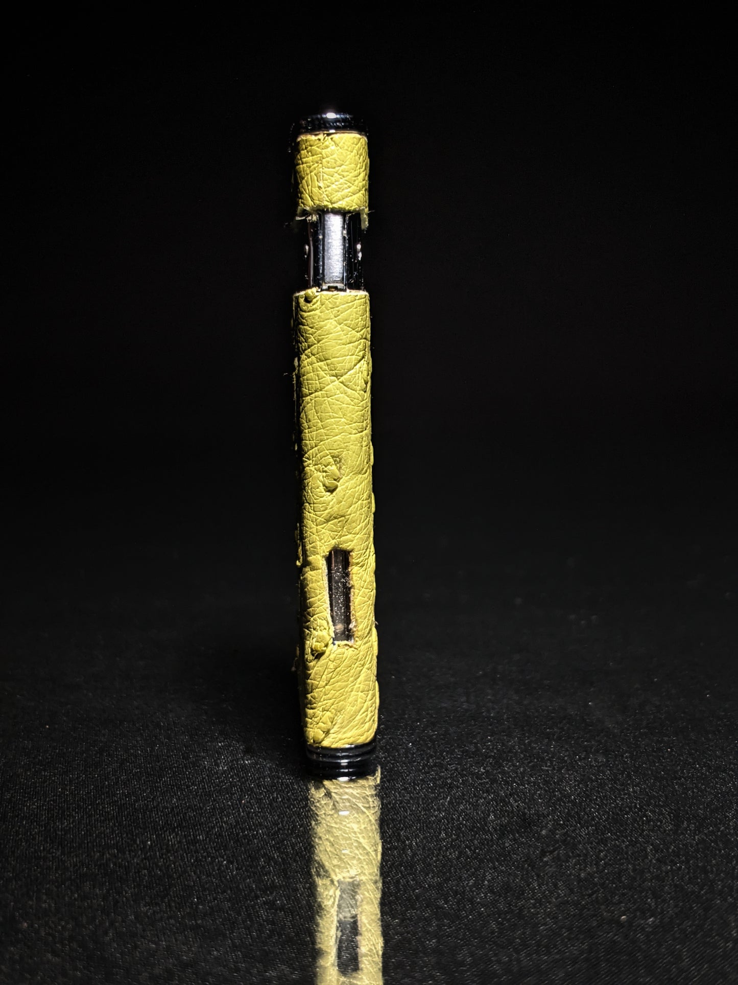 Brizard and Co Ostrich Matcha Sottile Lighter