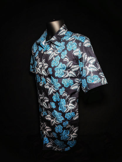 Robert Graham Short Sleeve Colorful Classic Fit Shirt Medium Adult