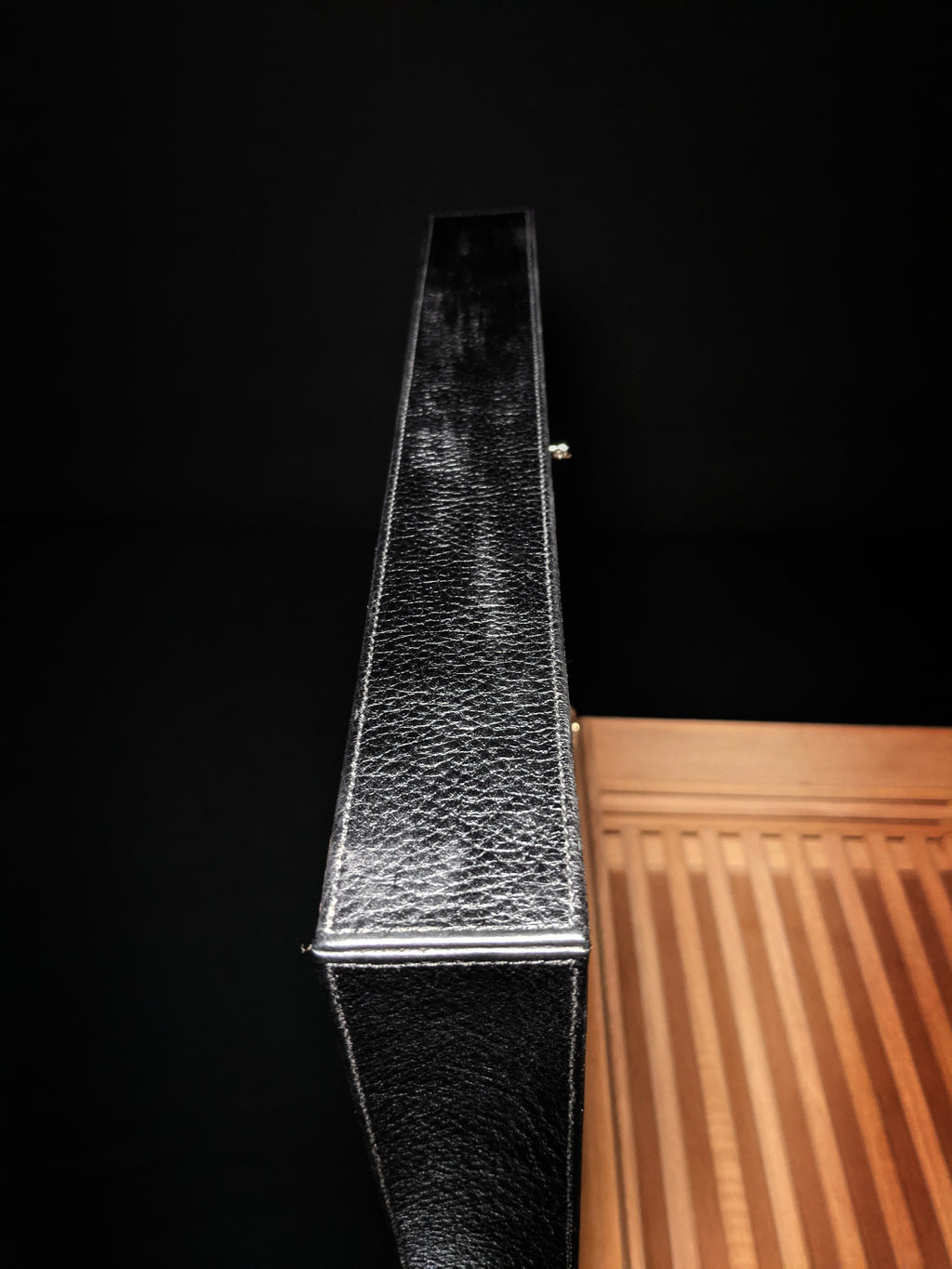Brizard & Co - "Airflow" Cigar Humidor - Sunrise Black and Zebrawood 60 / 70 Count
