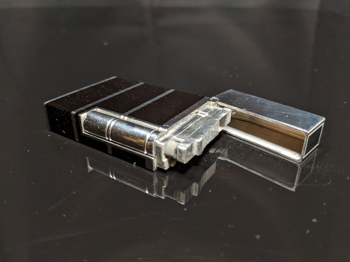 S.T. Dupont Black Lacquer L2 Lighter