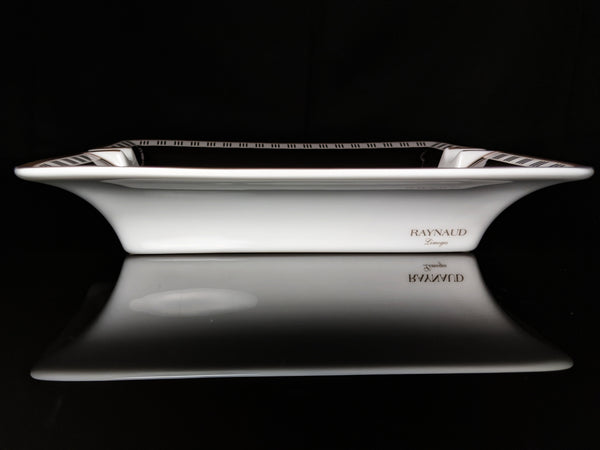 Elie Bleu Medal Black Cigar Ashtray