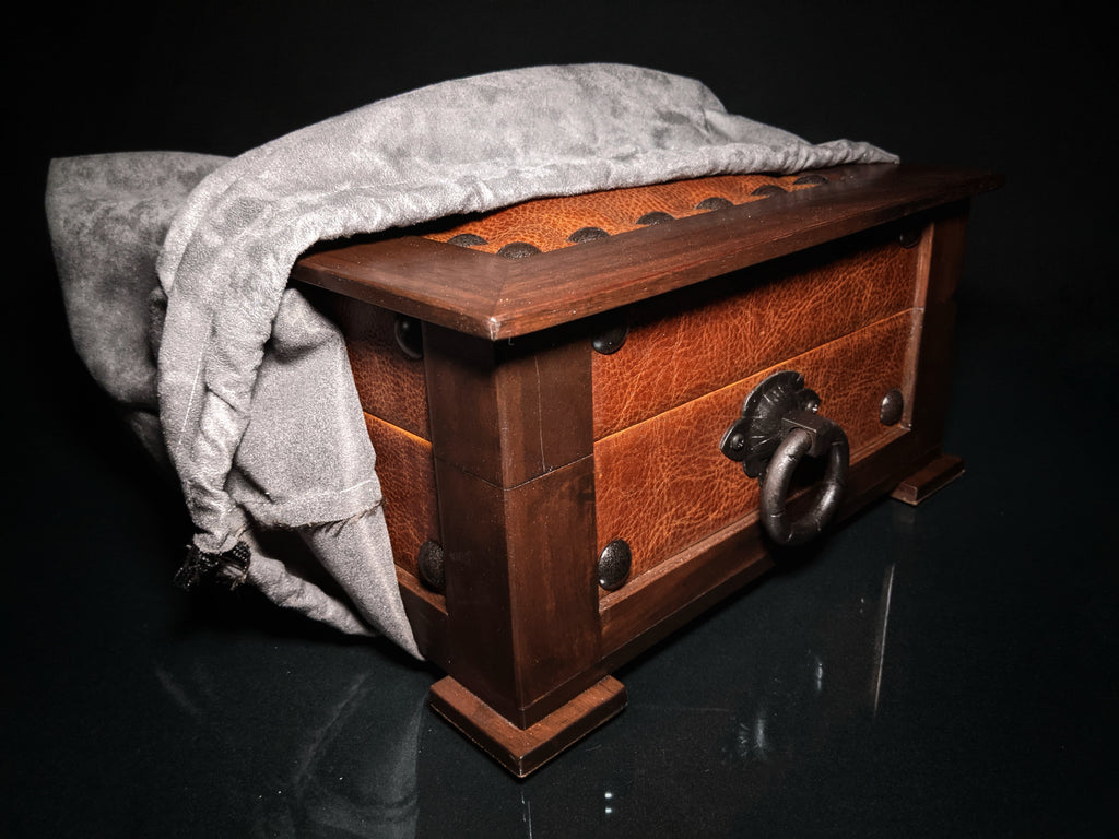 Brizard and Co. - The "Chesterfield" Humidor - 60/70 Count