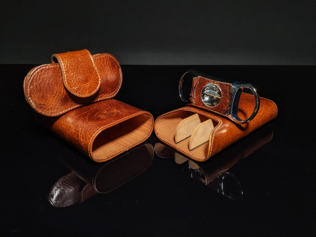 Brizard and Co The "Show Band" 3 Cigar Case - Antique Saddle Leather with V-Cutter