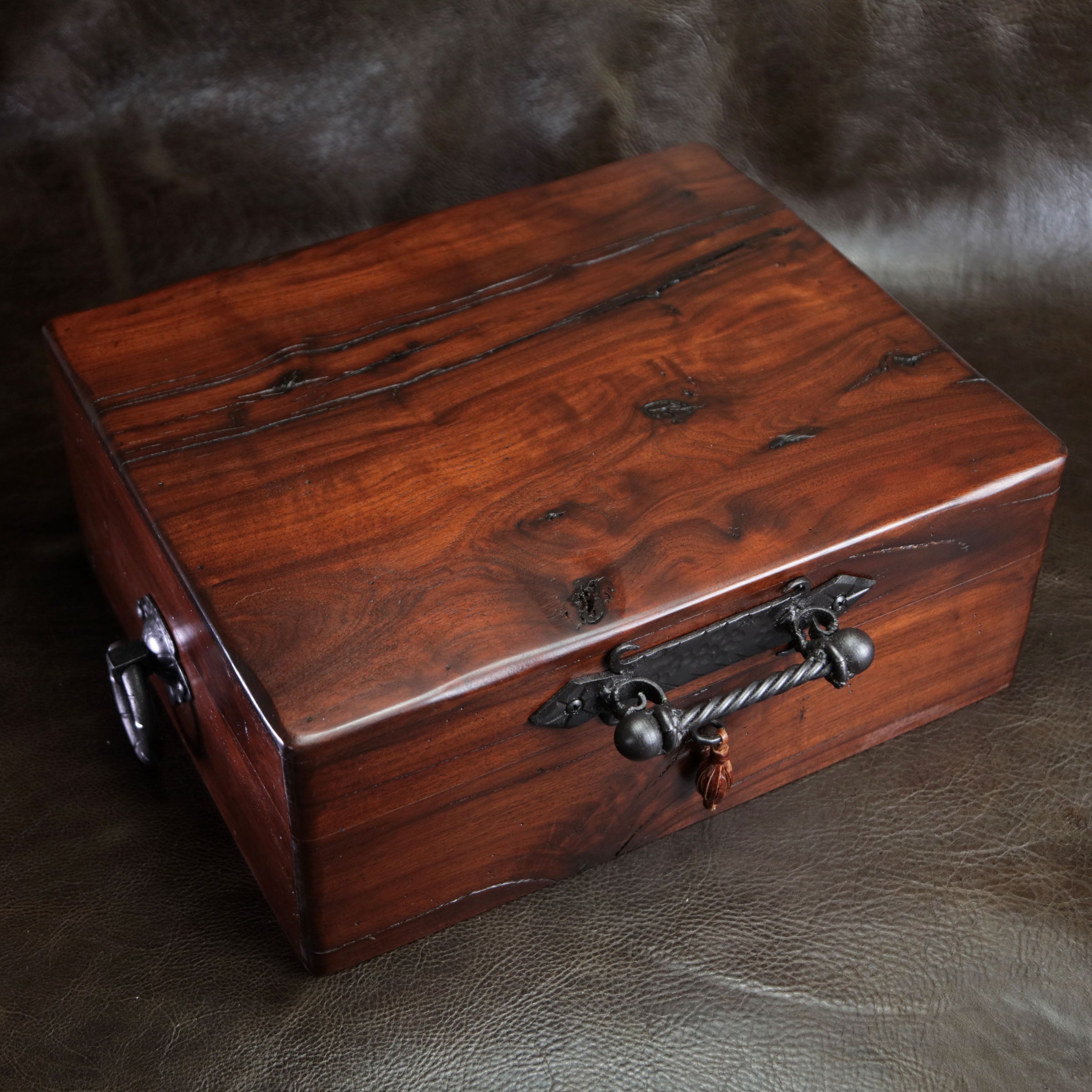 Brizard and Co Hacienda humidor 60 / 70 count #003