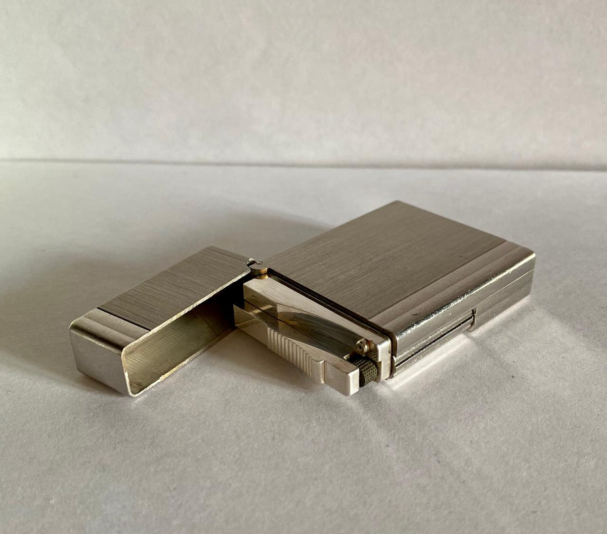 ST Dupont Brushed Palladium Gatsby  Lighter