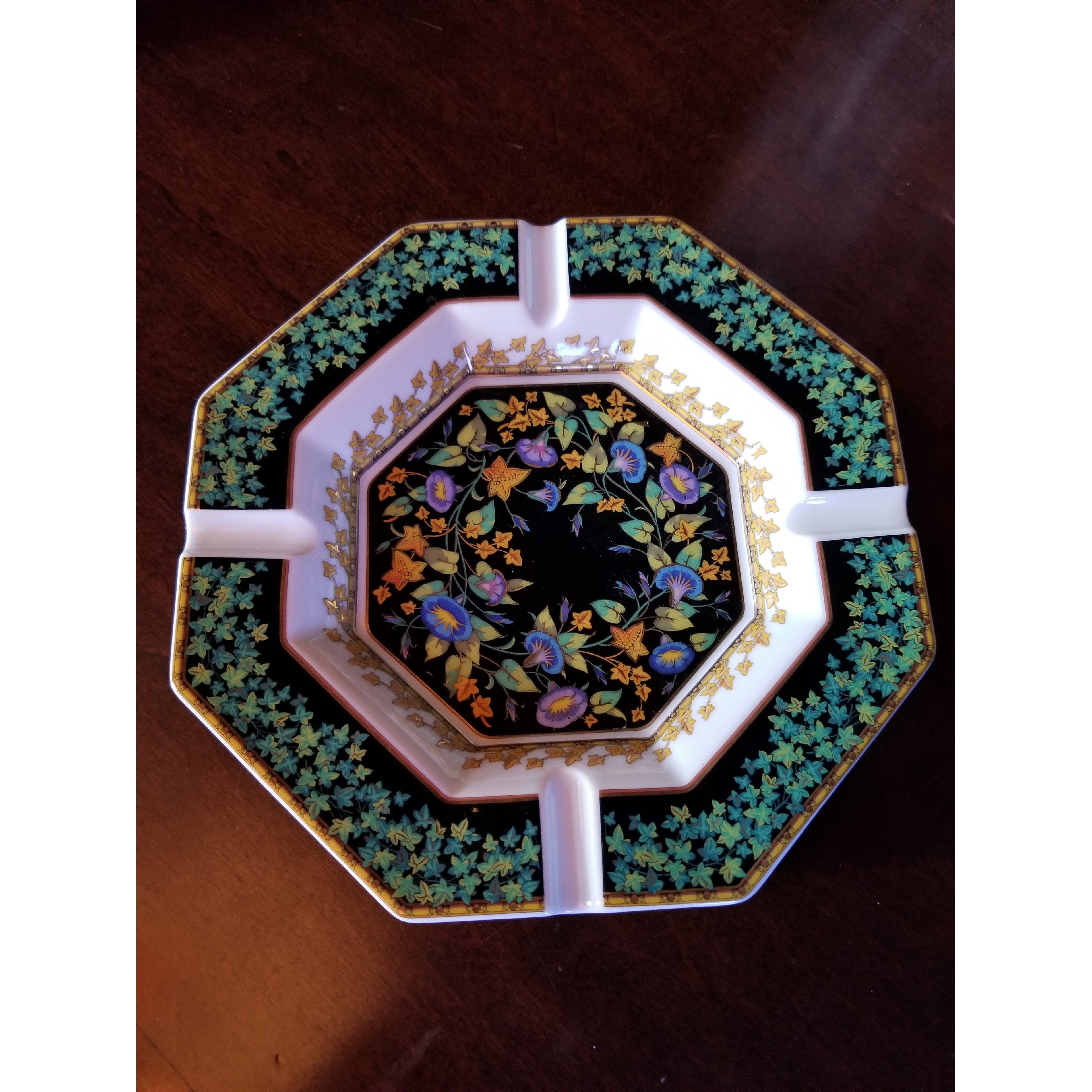 Versace Gold Ivy porcelain ashtray