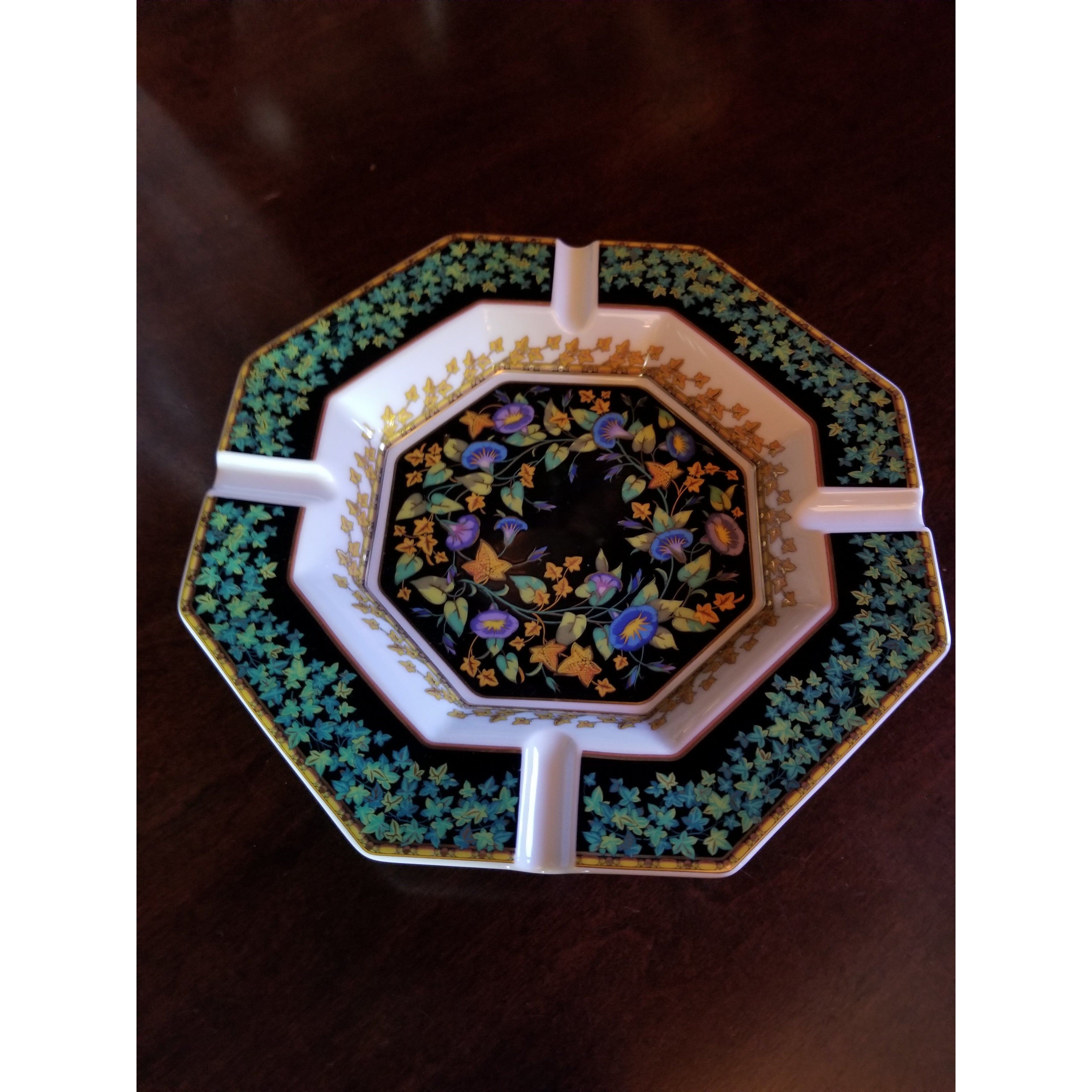 Versace Gold Ivy porcelain ashtray