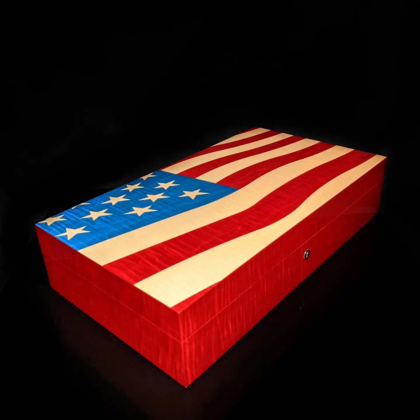 Elie Bleu Stars & Stripes 110 Ct Humidor New