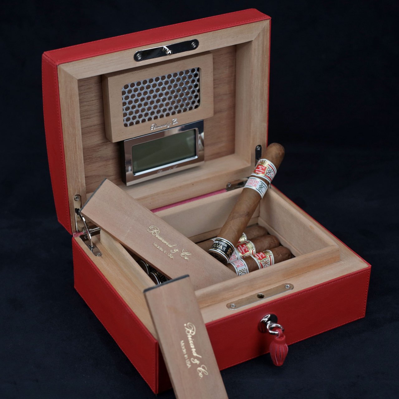 Brizard and Co Red Leather Humidor 12 / 20 capacity