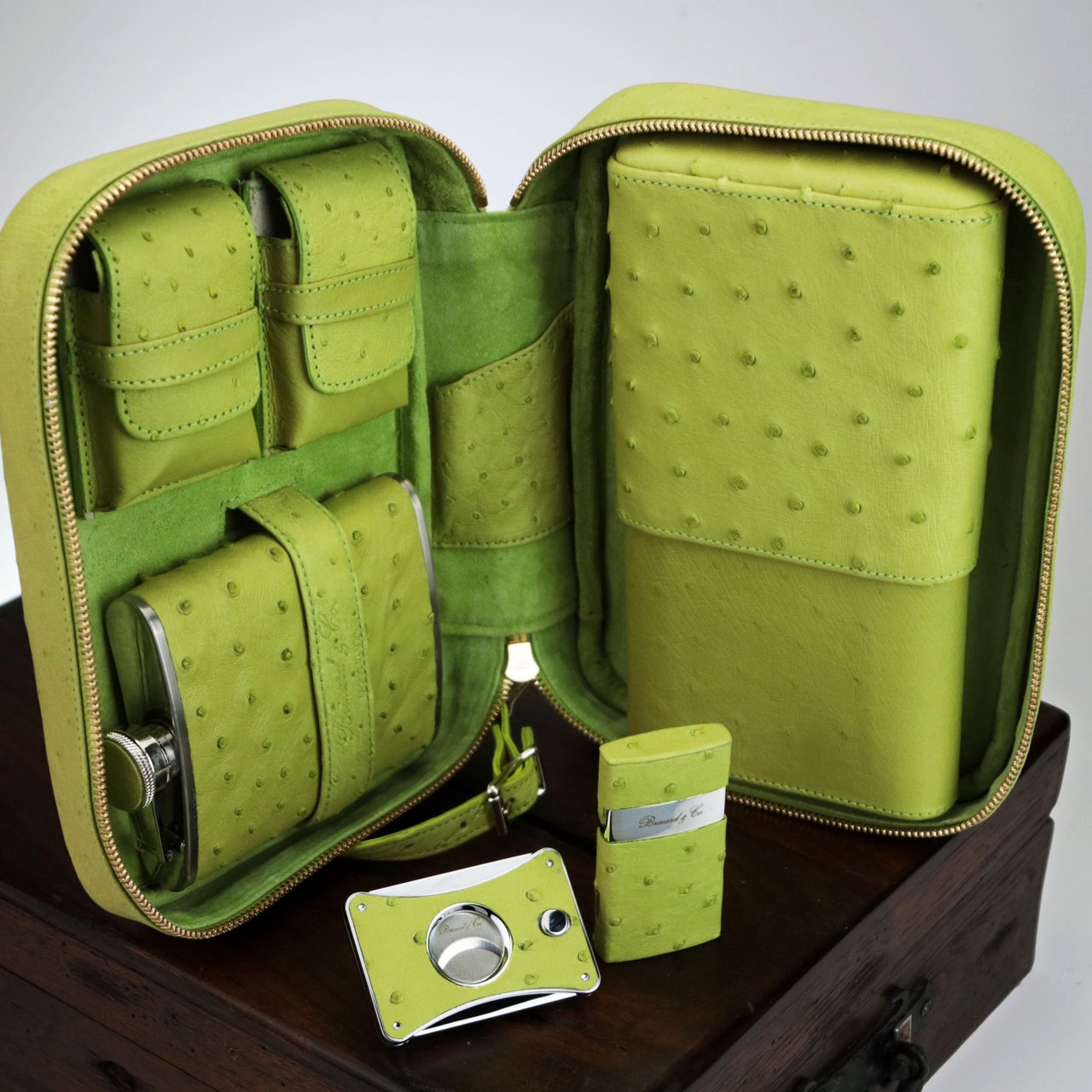 Havana Traveler in Genuine Ostrich Matcha Green with cutter and lighter