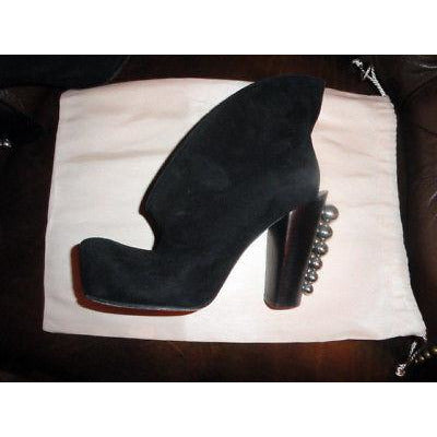 Marc Jacobs Ladies High Heels in Black Suede SIze 38