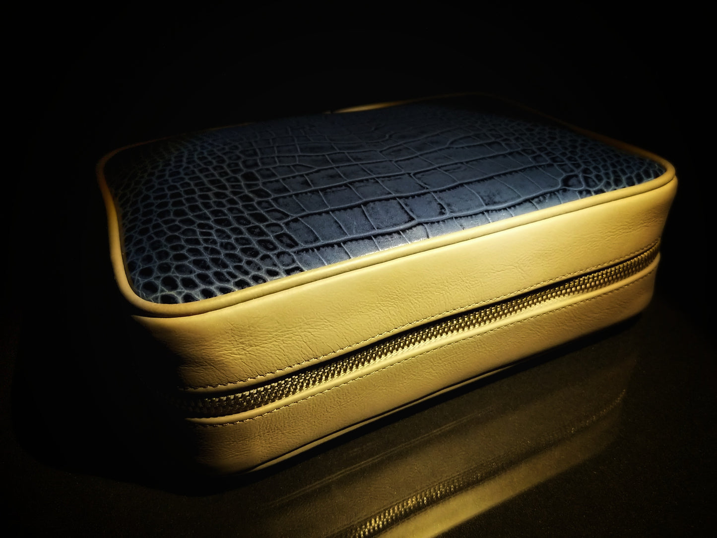 Brizard and Co Havana Traveler with matching cutter and lighter