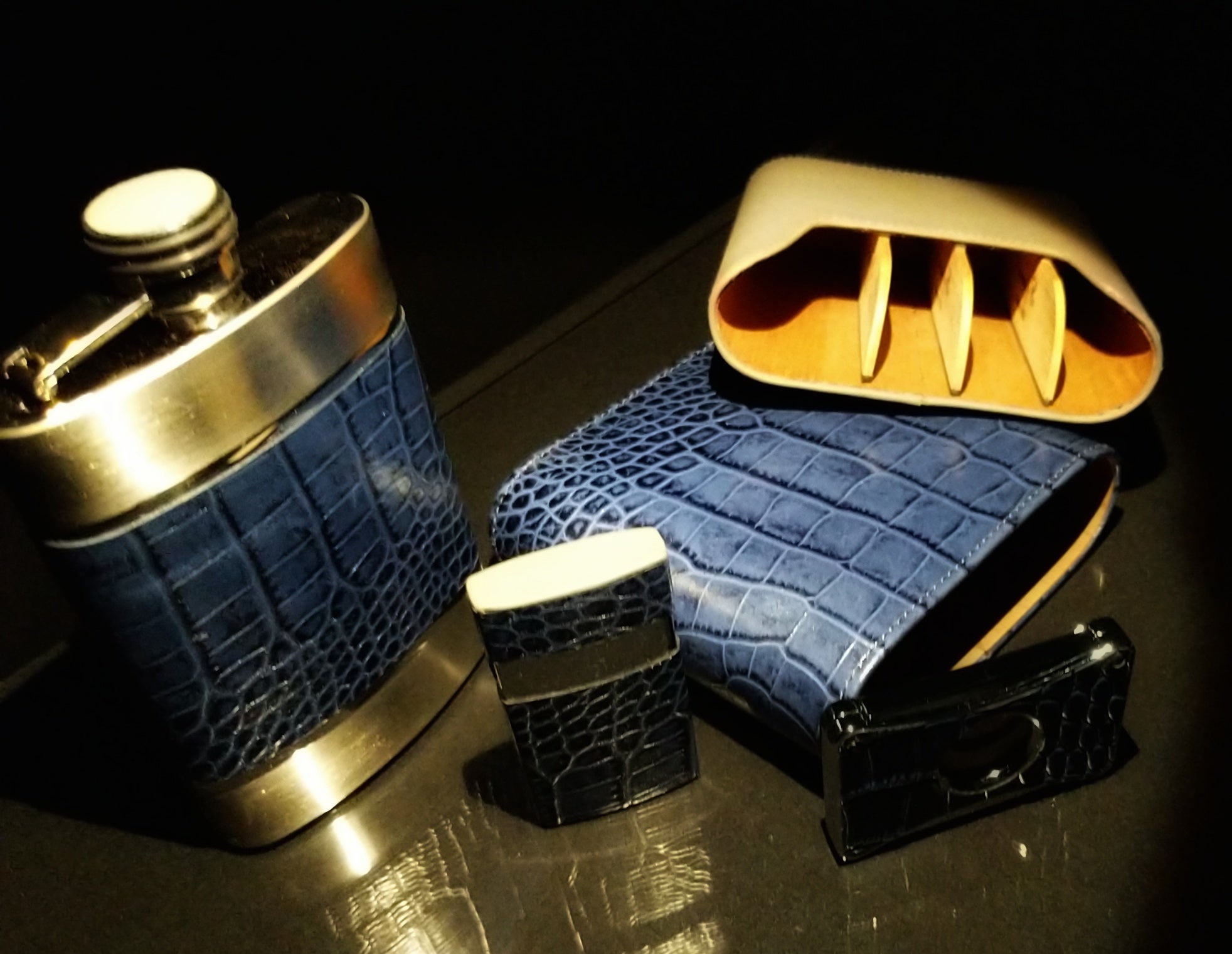 Brizard and Co Havana Traveler with matching cutter and lighter