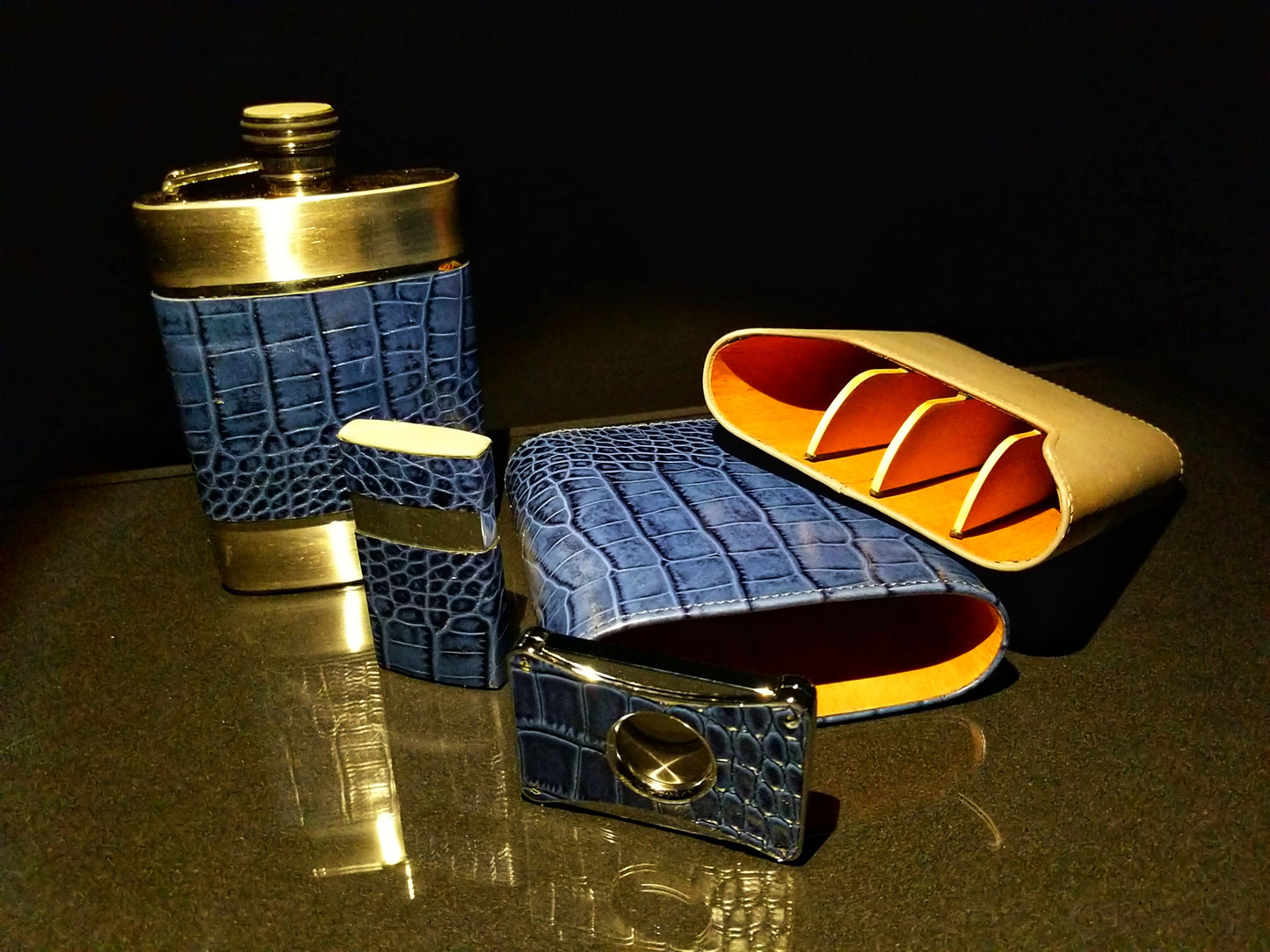 Brizard and Co Havana Traveler with matching cutter and lighter
