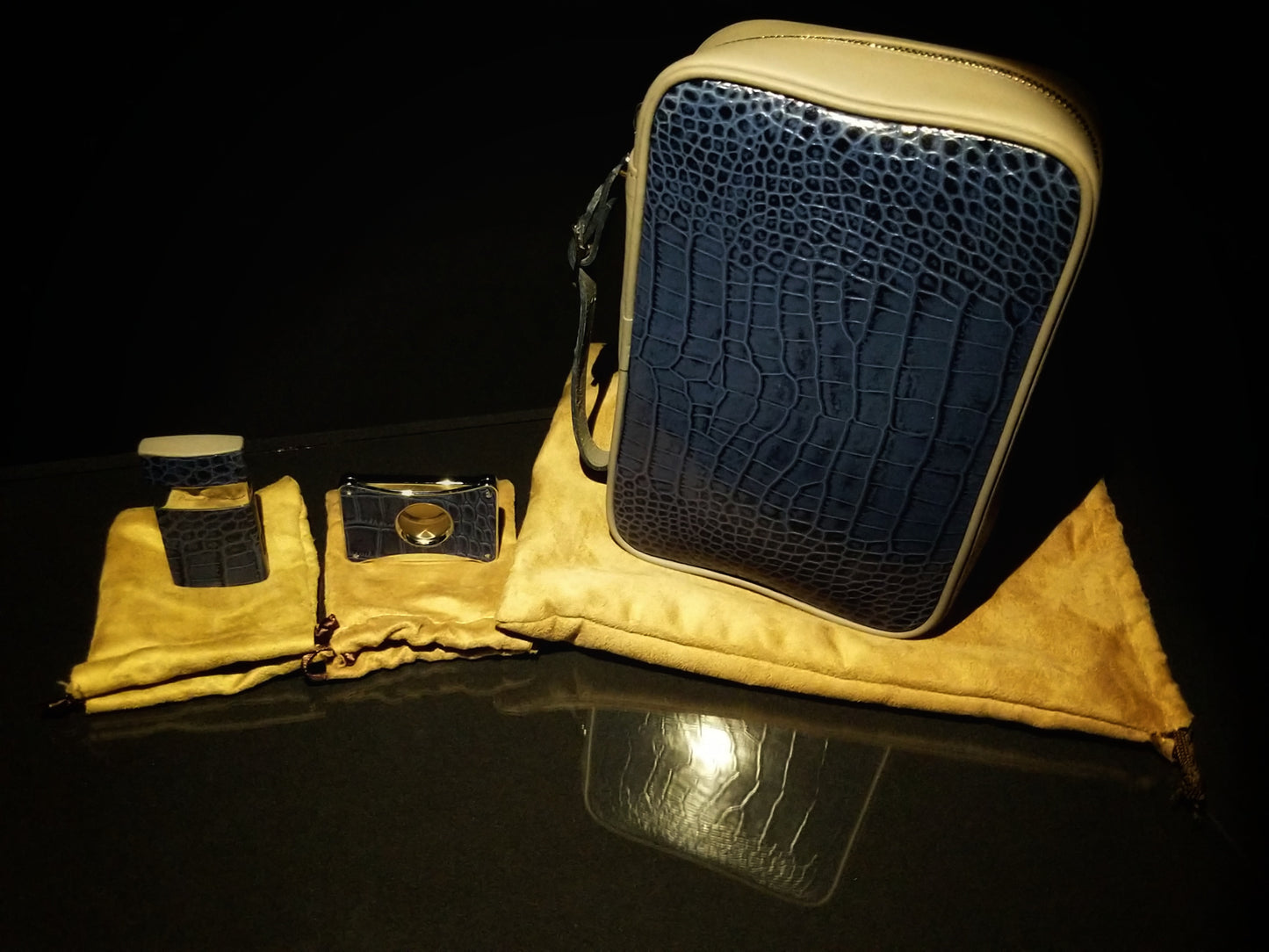 Brizard and Co Havana Traveler with matching cutter and lighter