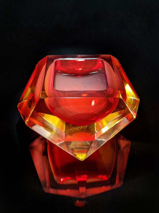 Sommerso Murano | Flavio Poli Yellow & Red Faceted Glass Ashtray | Italy 1950s