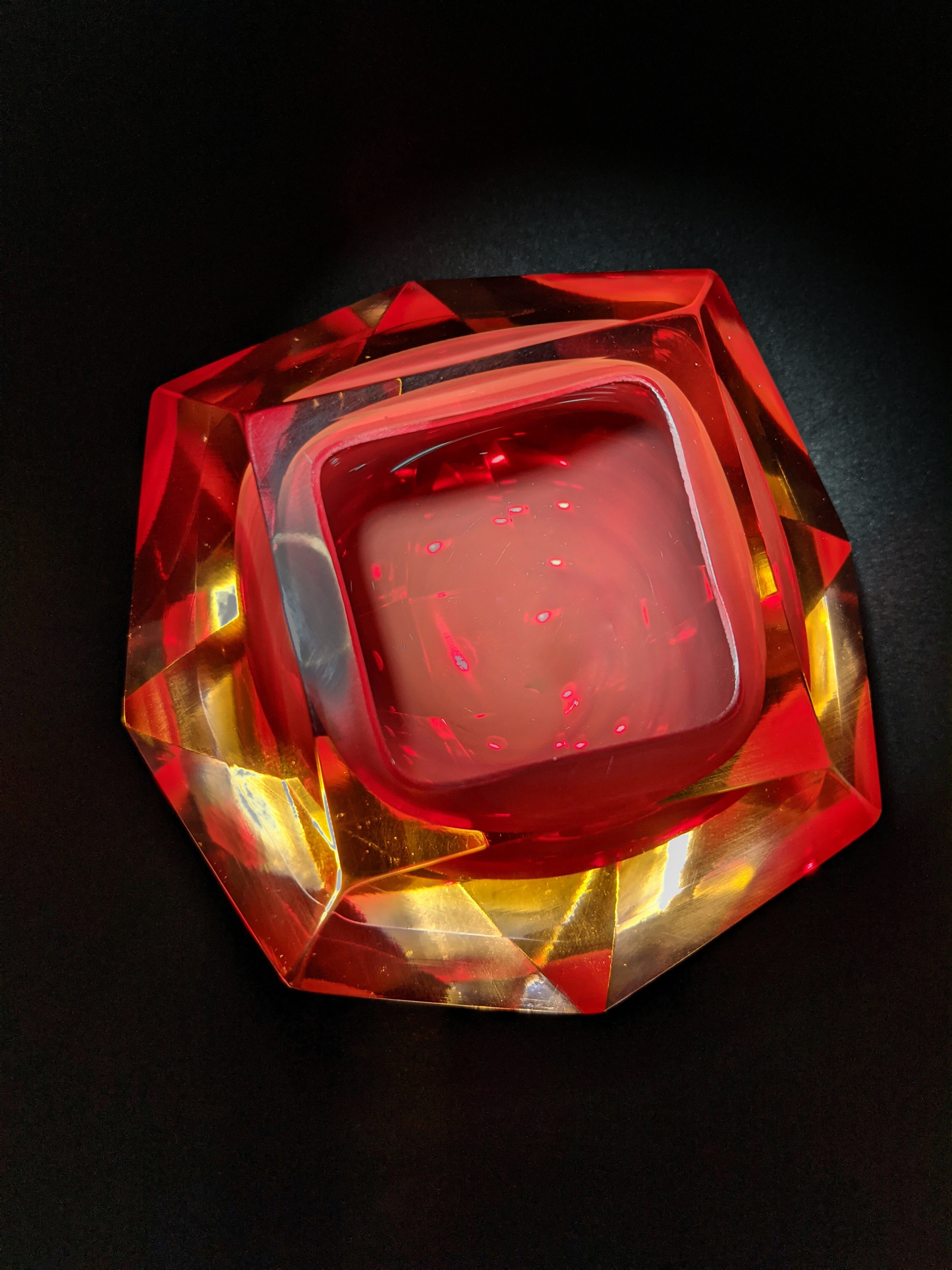 Sommerso Murano | Flavio Poli Yellow & Red Faceted Glass Ashtray | Italy 1950s