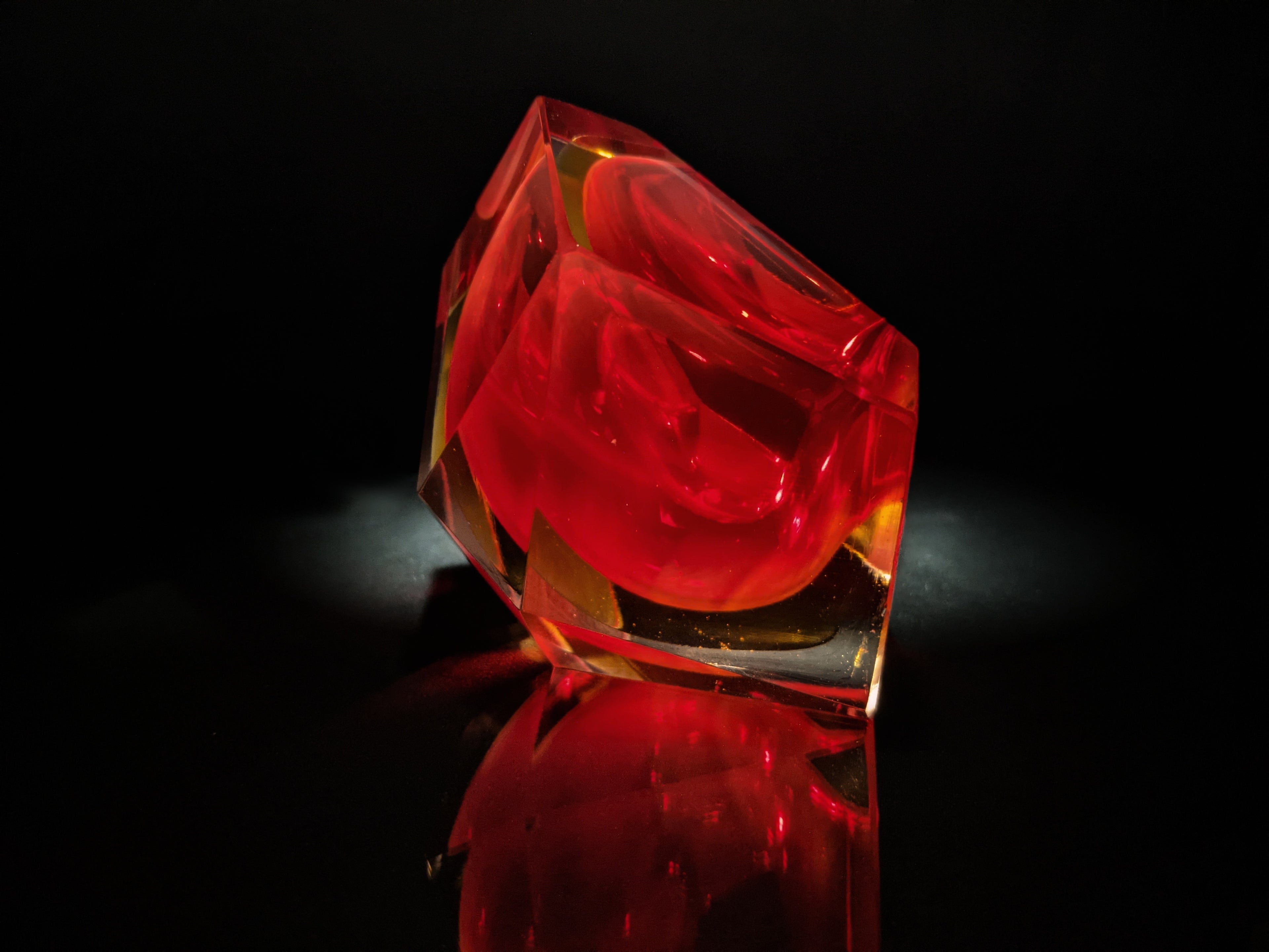 Sommerso Murano | Flavio Poli Yellow & Red Faceted Glass Ashtray | Italy 1950s