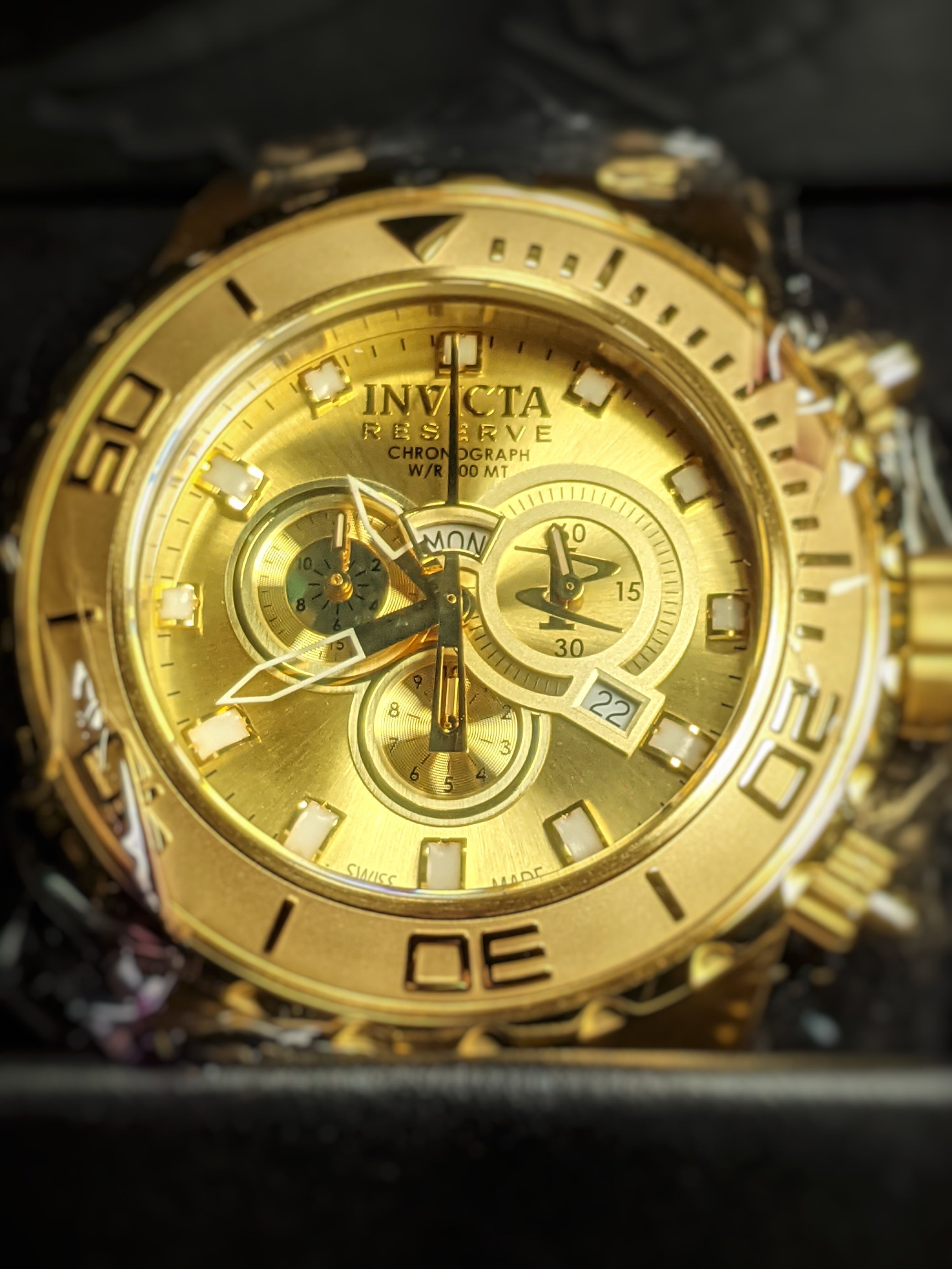 Invicta Subaqua 6905 Watch | New, Broken Band, Needs Battery | As-Is