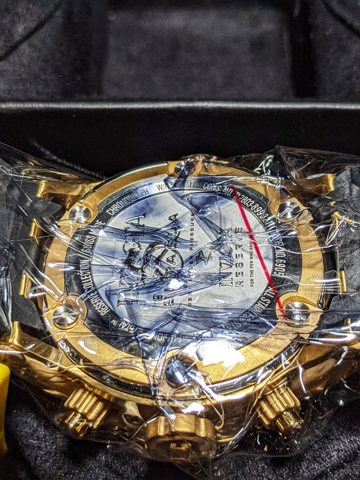Invicta Subaqua 6905 Watch | New, Broken Band, Needs Battery | As-Is