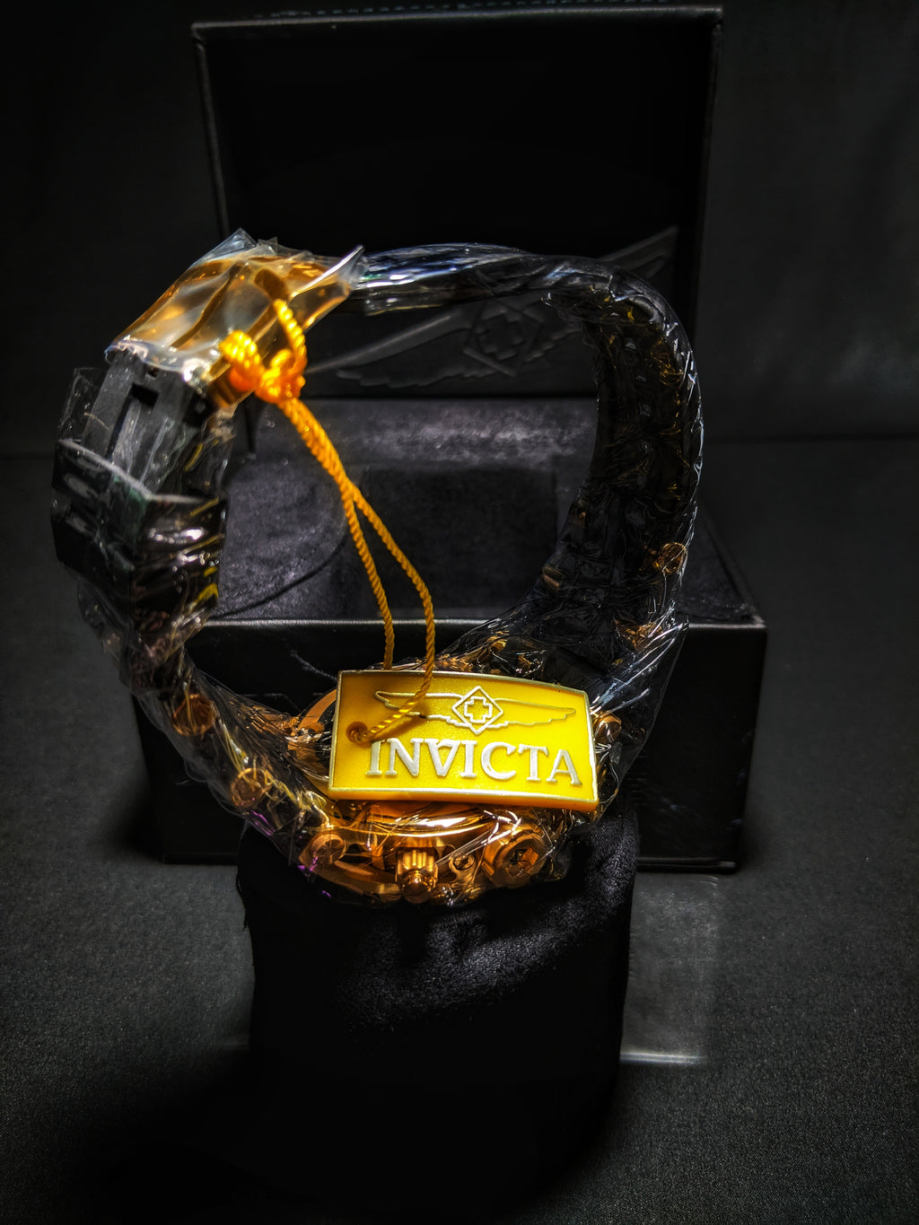 Invicta Subaqua 6905 Watch | New, Broken Band, Needs Battery | As-Is