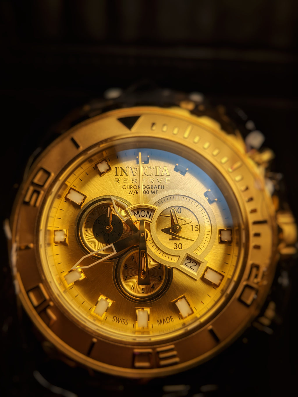 Invicta Subaqua 6905 Watch | New, Broken Band, Needs Battery | As-Is