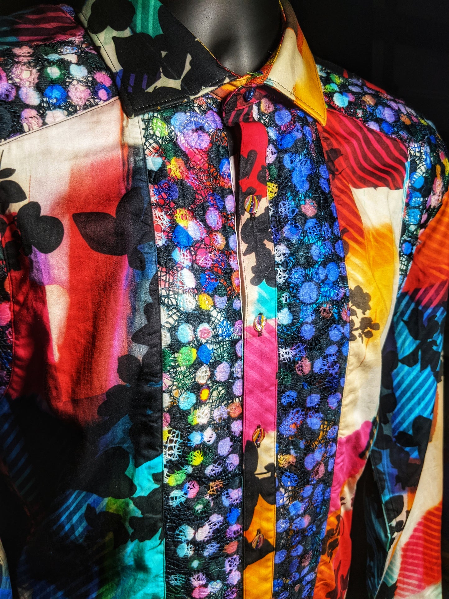 Robert Graham Colorful Long Sleeve Medium Size Shirt