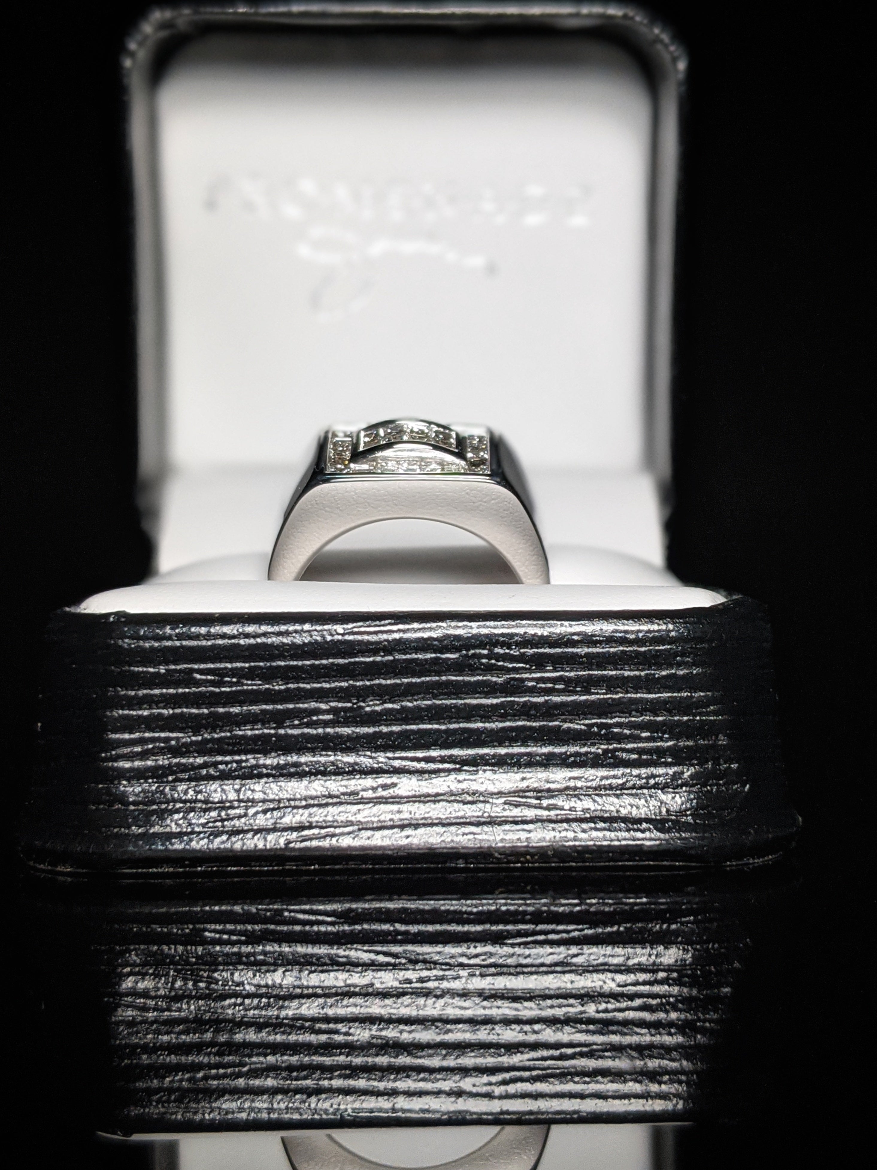 18K White Gold Diamond Pinky Ring Size 8.5