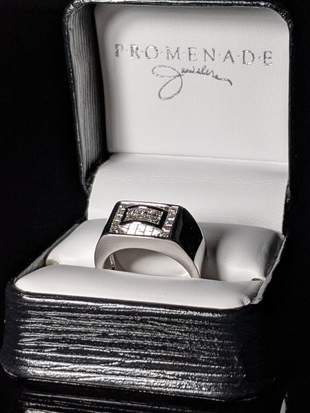 18K White Gold Diamond Pinky Ring Size 8.5