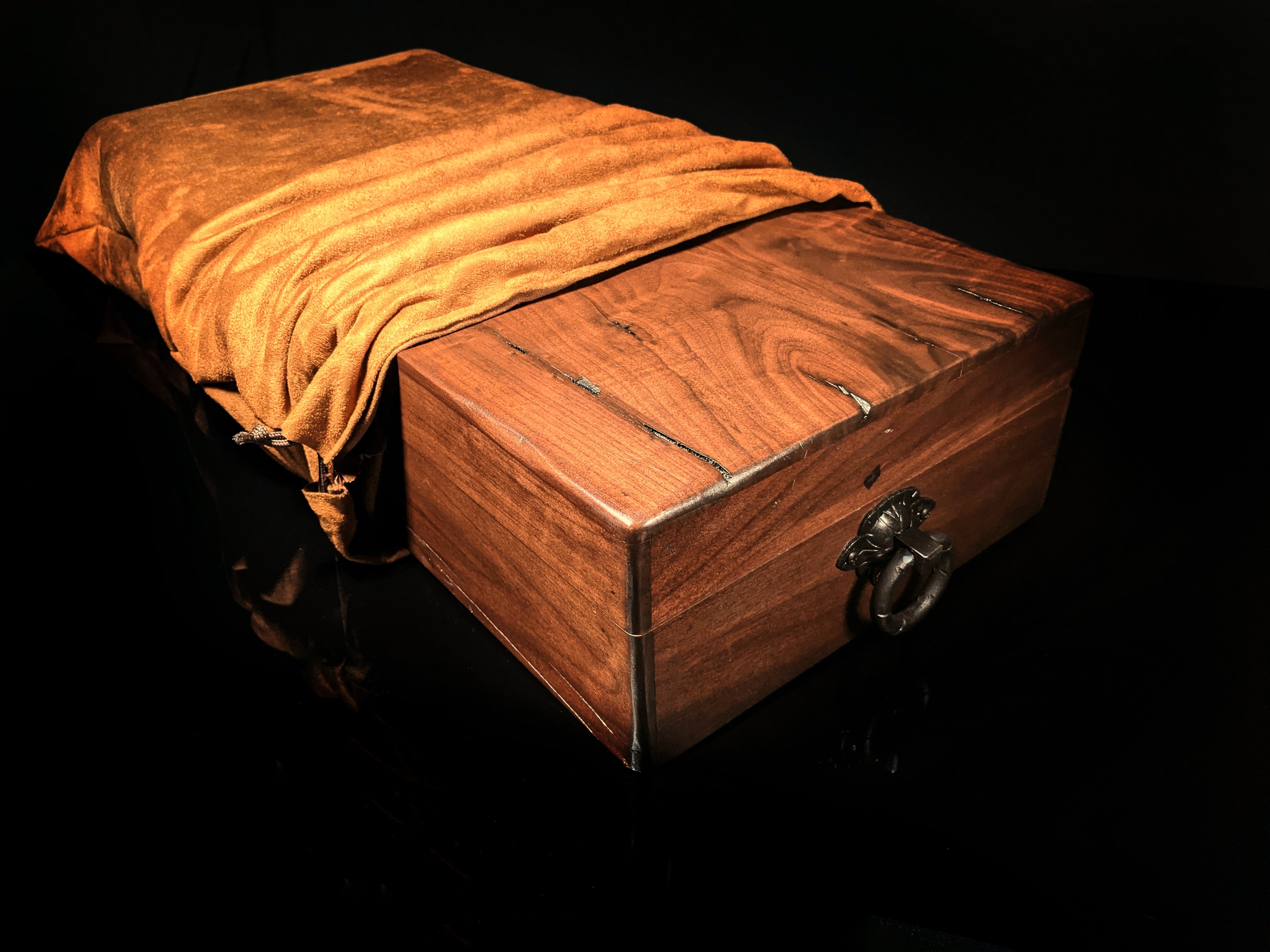 Brizard and Co Mac Daddy Hacienda humidor 26.5"L X 11.5" W X 5.5"H  Made in USA