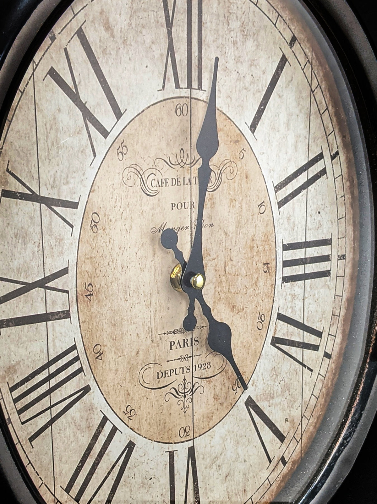 Table Clock Vintage Looking Measures 13.5" H x 9.5" W x 2" D