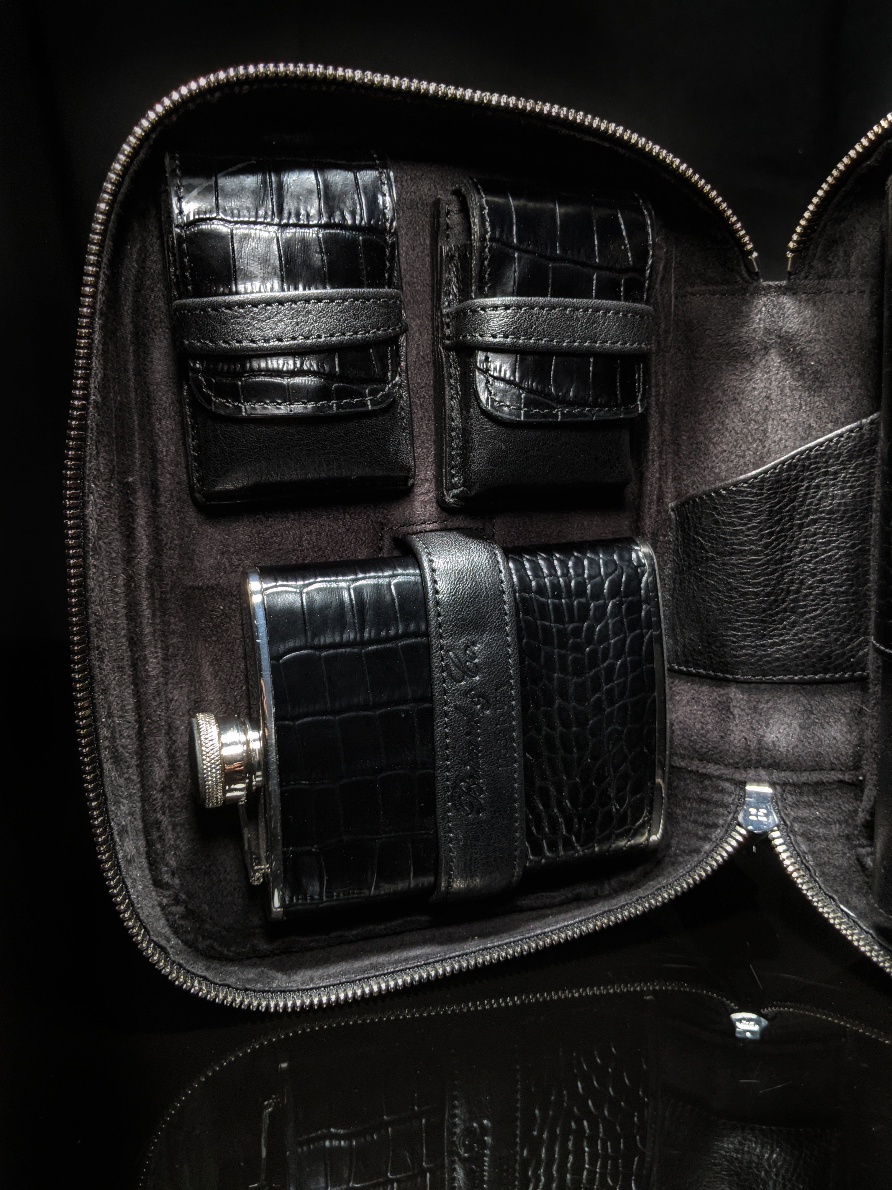 Brizard and Co Havana Traveler-Croco Pattern Black Leather NIB