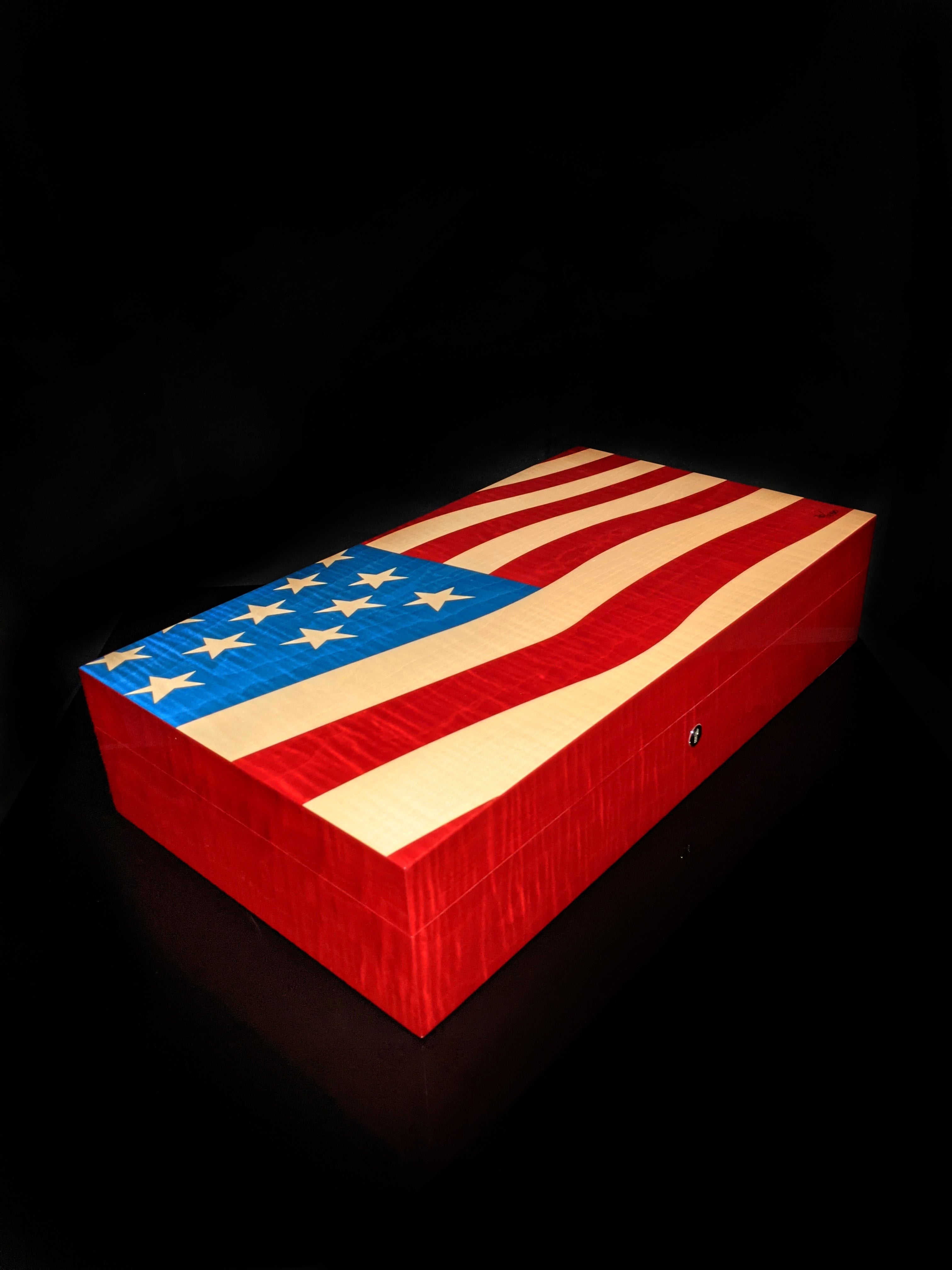 Elie Bleu Stars & Stripes 110 Ct Humidor New