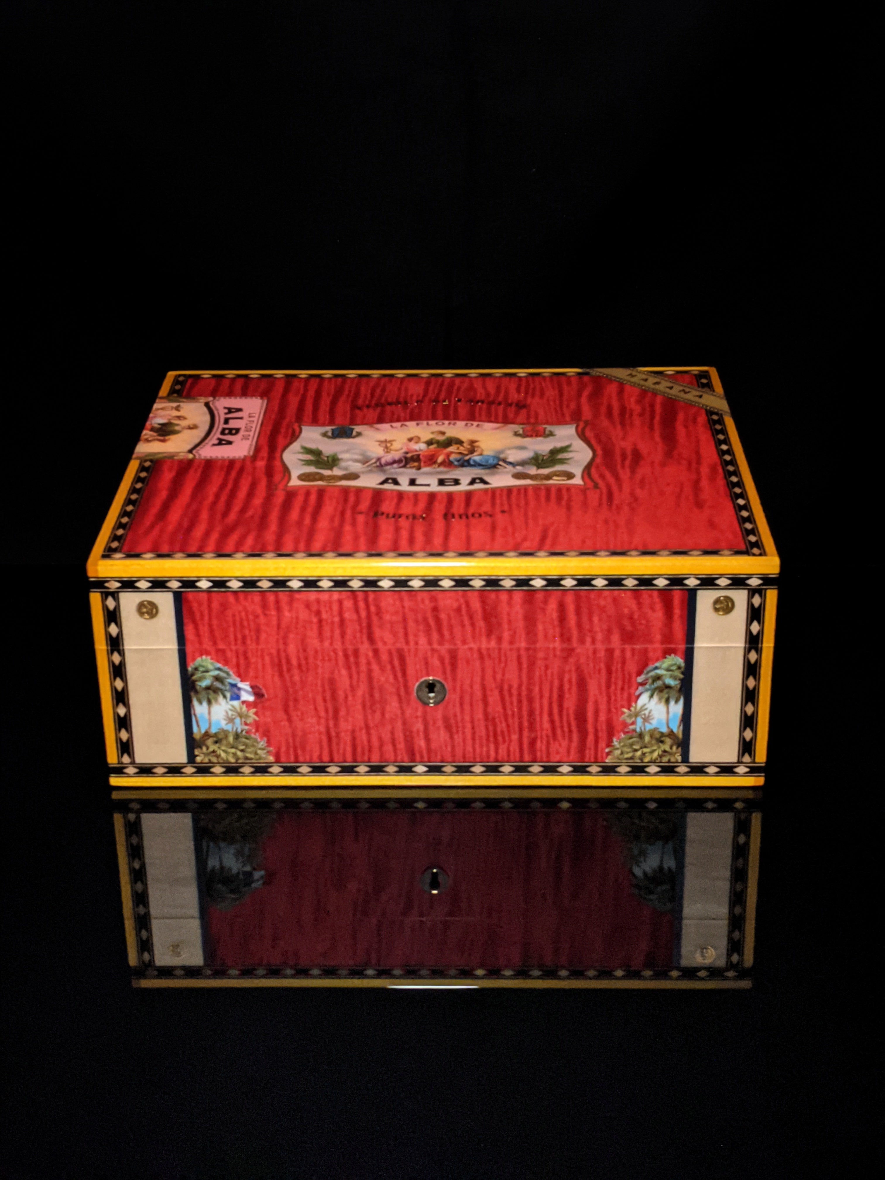 Elie Bleu Alba Red Sycamore Humidor 75 count