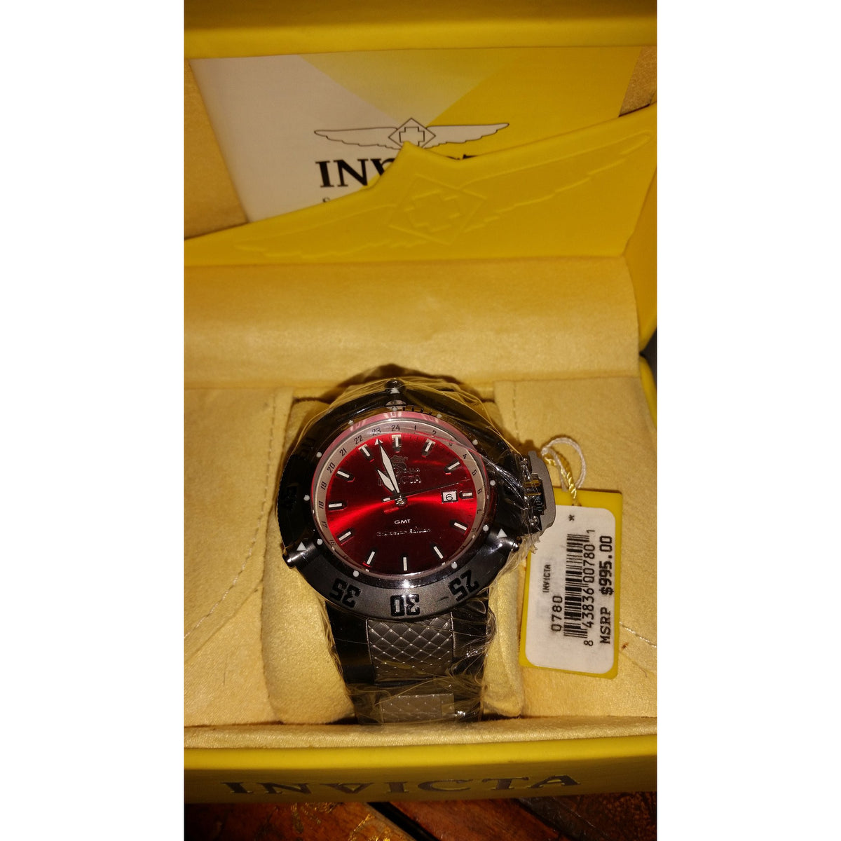 Invicta 0780 Men s Subaqua GMT Limited Edition Polyurethane Bracelet Watch