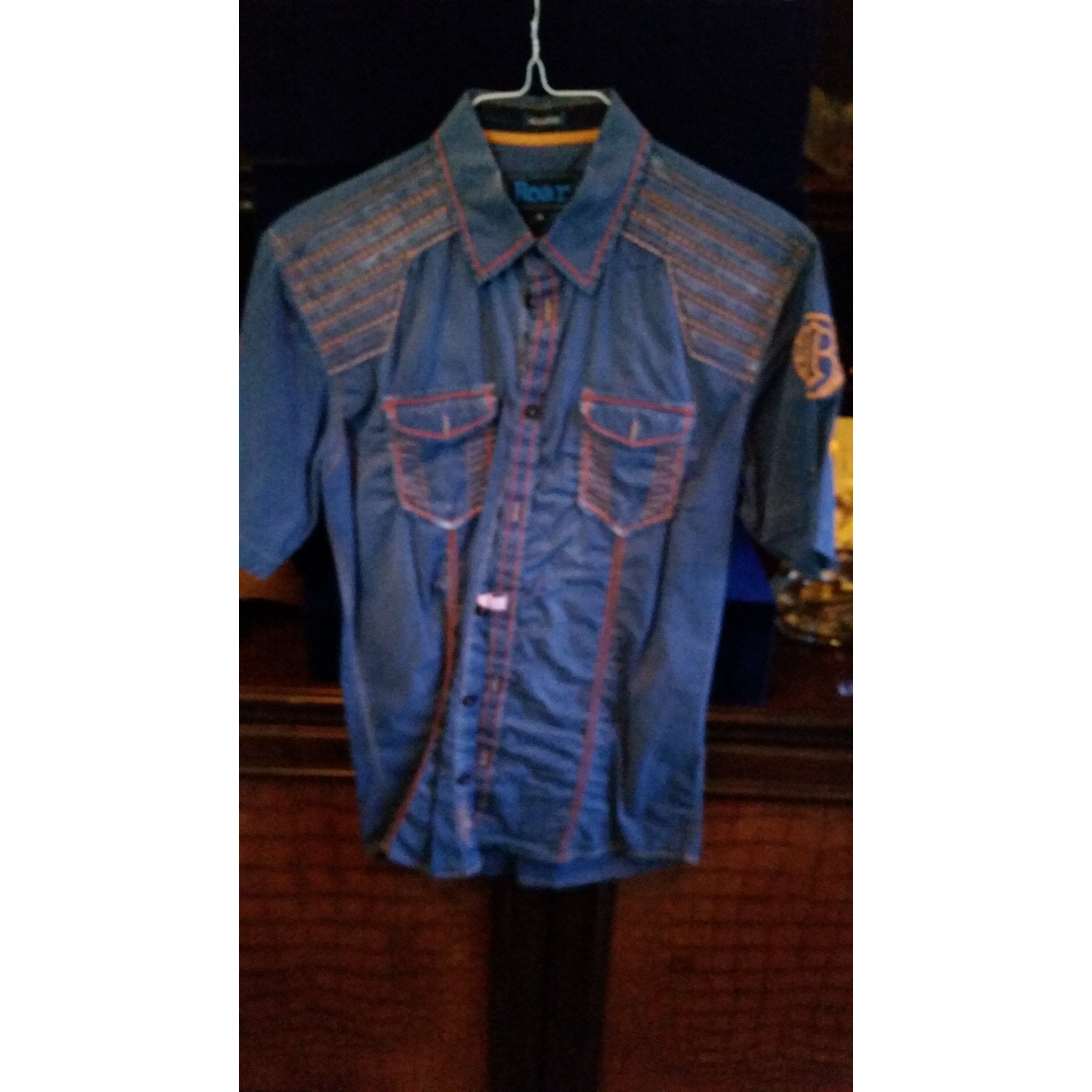 Roar Medium-sized shirt