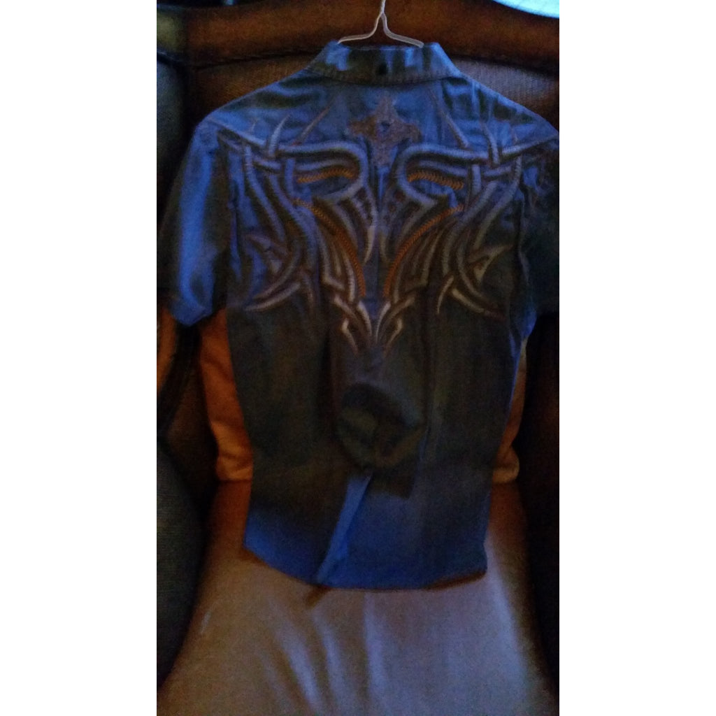 Roar Medium-sized Preowned Shirt