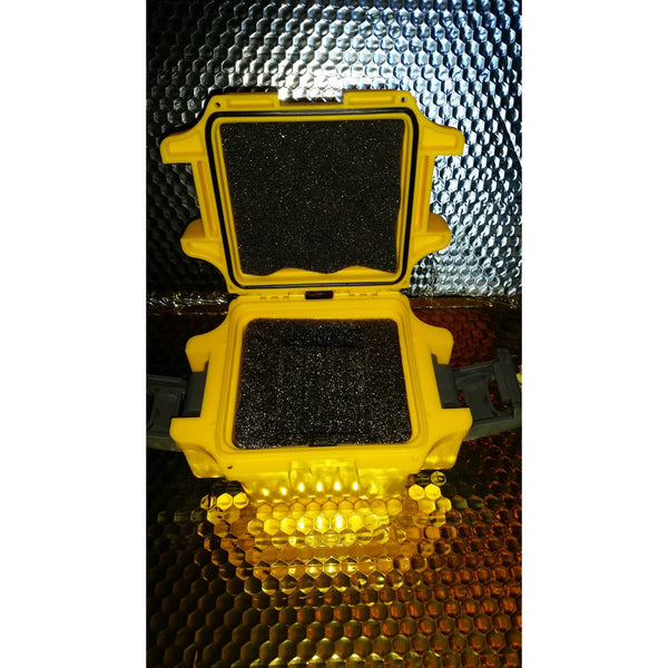 Invicta single slot watch case